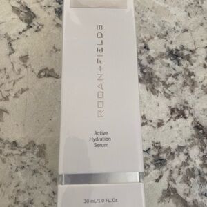 Rodan + Fields Active Hydration Serum - White and Silver Accents